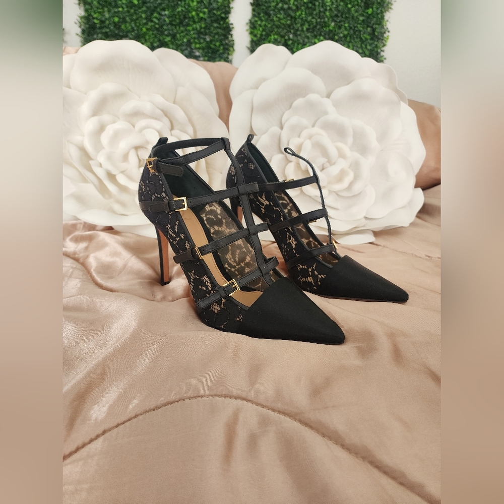 Tory Burch BLK Lace Heels 🔥